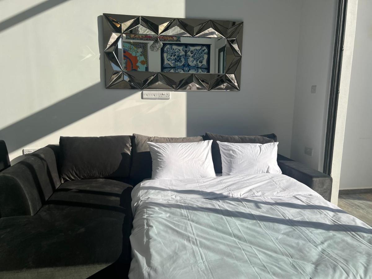 Akanthou Hermes Penthouse מראה חיצוני תמונה