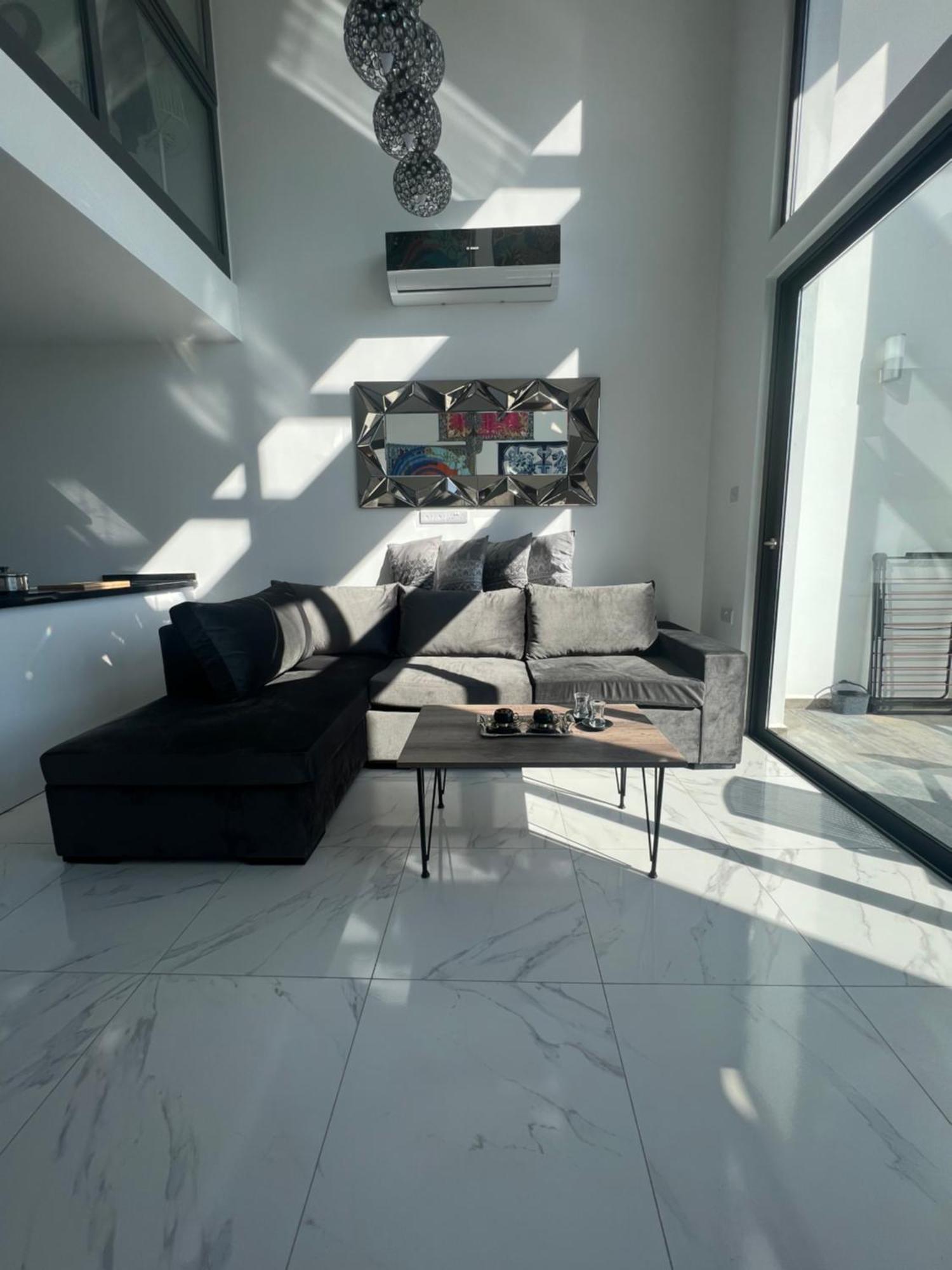 Akanthou Hermes Penthouse מראה חיצוני תמונה
